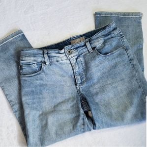 Chico's So Slimming Crop Jeans Size 00 or XS